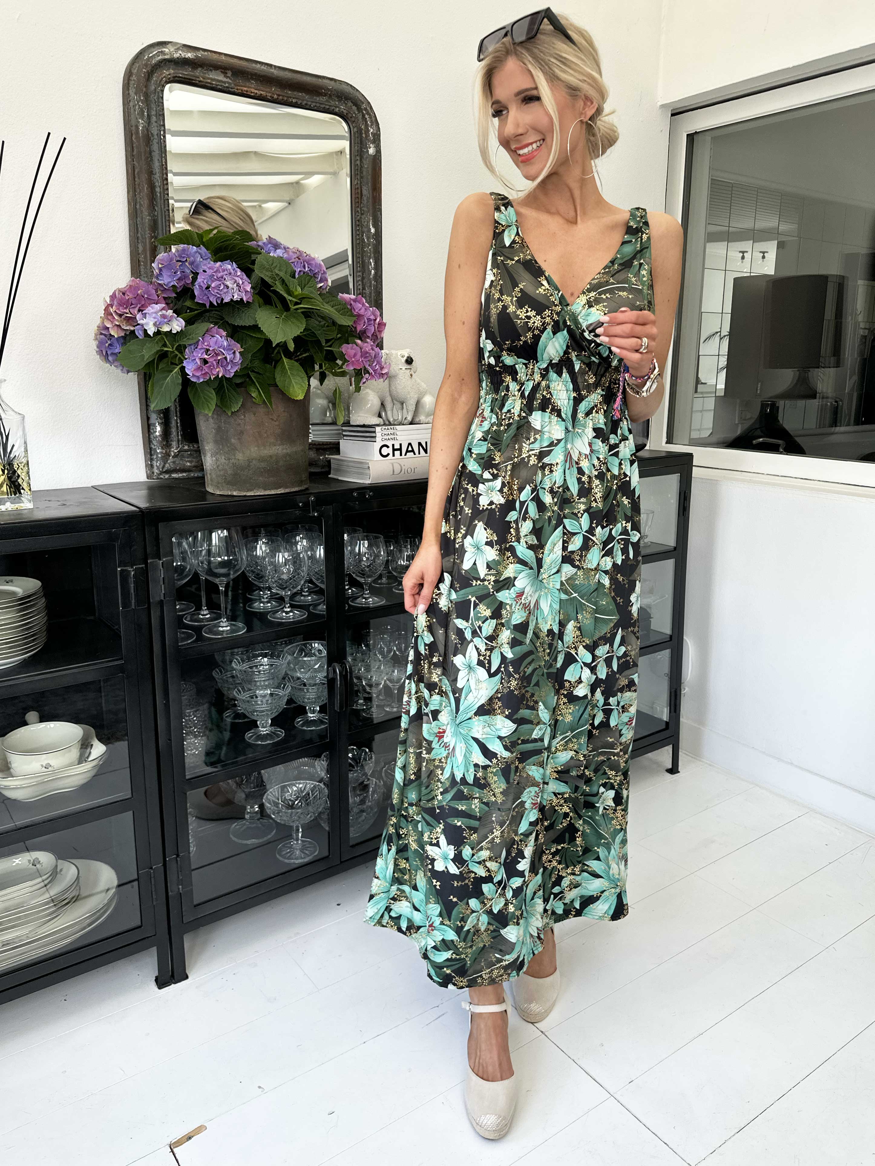 Kenza Gold - Klänning med band i stretchigt tyg - White